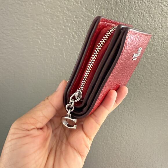Coach Snap Wallet pebbled CBO77 leather/Silver/Dark Cardinal - Picture 2 of 10